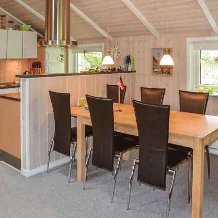 3 Bedroom Gorgeous Home In Oksbol Casa de Férias Oksbøl